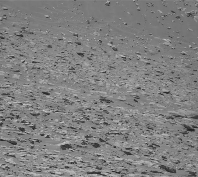 Sol 3983: Mast Camera (Mastcam)