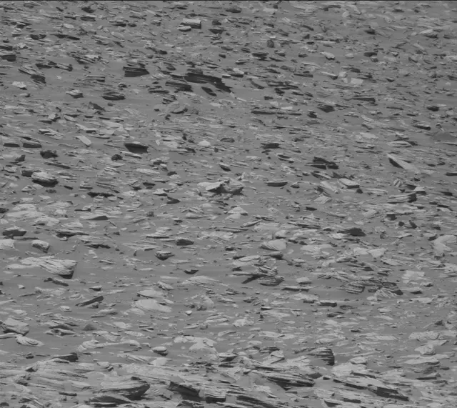 Sol 3983: Mast Camera (Mastcam)