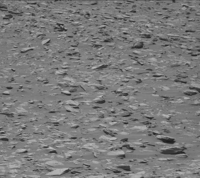Sol 3983: Mast Camera (Mastcam)