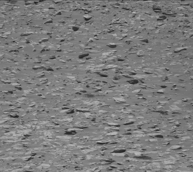 Sol 3983: Mast Camera (Mastcam)