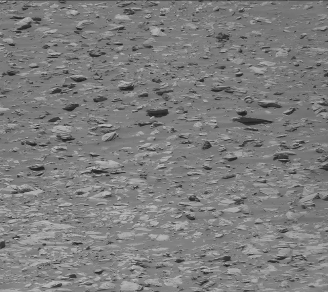 Sol 3983: Mast Camera (Mastcam)