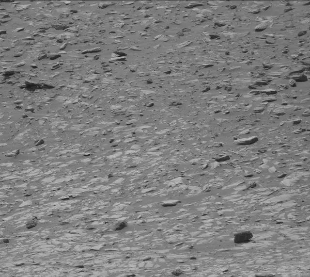 Sol 3983: Mast Camera (Mastcam)