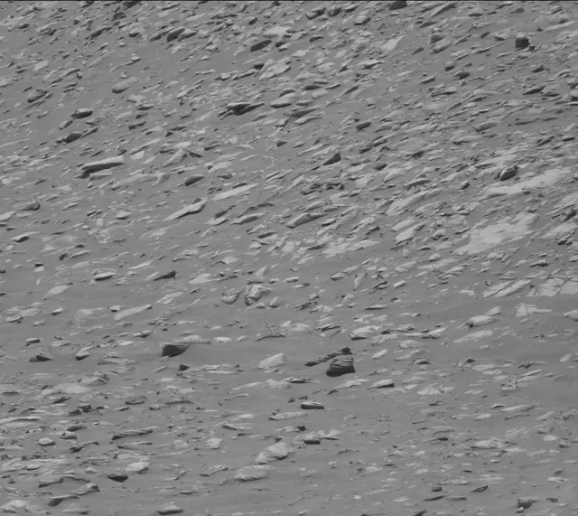 Sol 3983: Mast Camera (Mastcam)