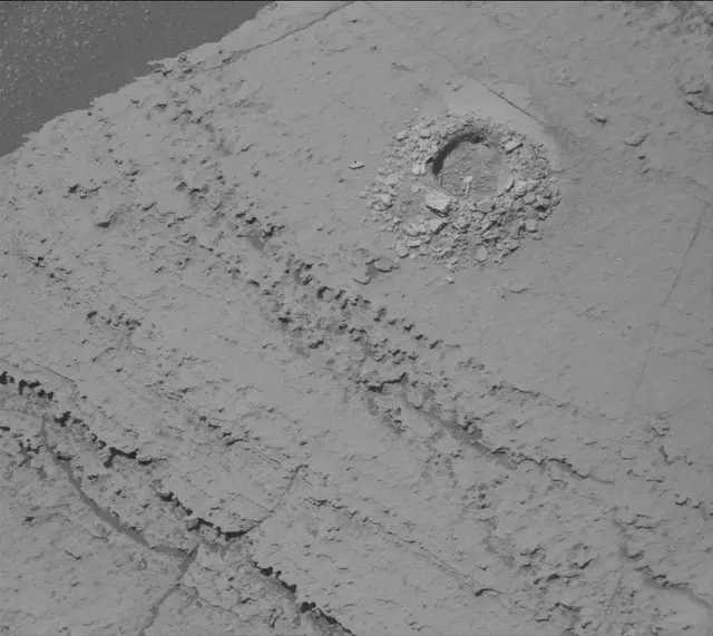 Sol 3984: Mast Camera (Mastcam)