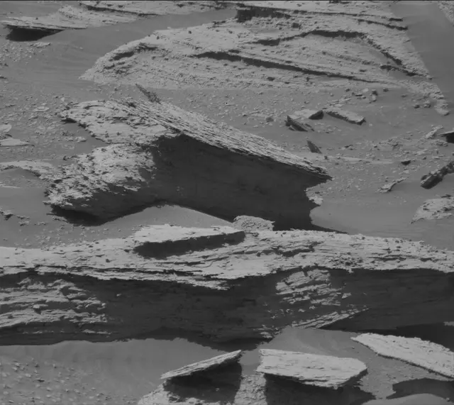 Sol 3985: Mast Camera (Mastcam)