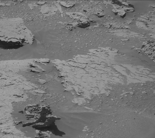 Sol 3985: Mast Camera (Mastcam)