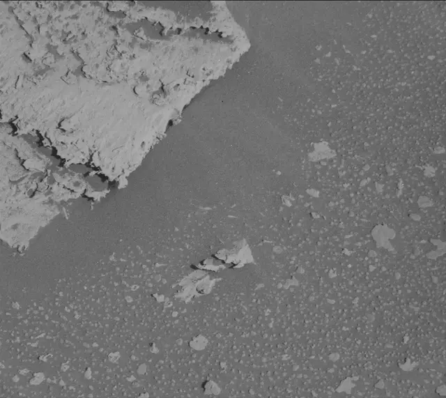 Sol 3990: Mast Camera (Mastcam)