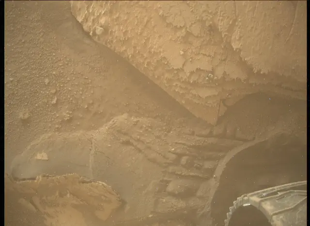 Sol 3991: Mars Descent Imager (MARDI)