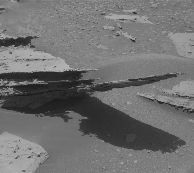 Sol 3992: Mast Camera (Mastcam)