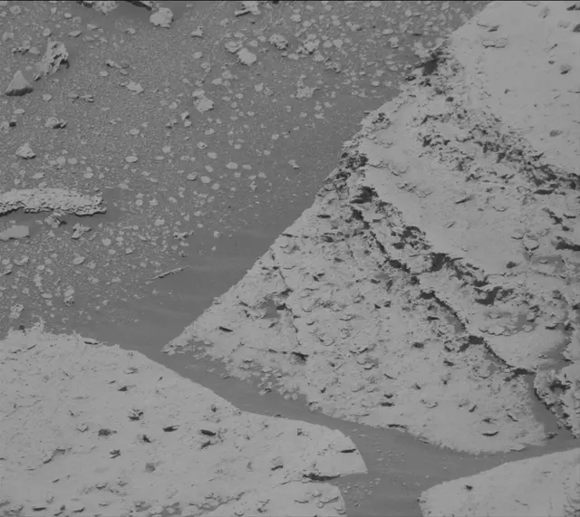 Sol 3992: Mast Camera (Mastcam)