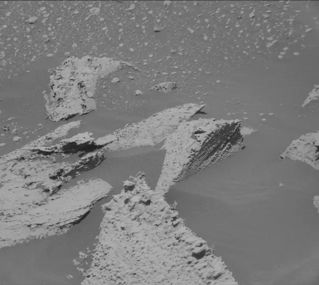 Sol 3992: Mast Camera (Mastcam)
