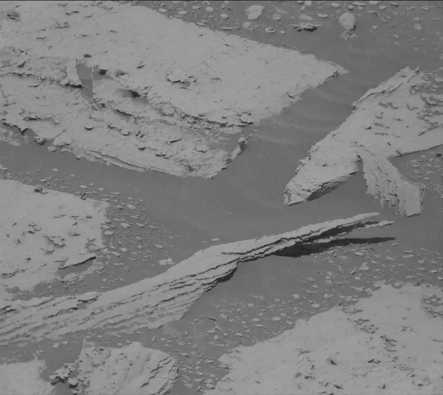 Sol 3992: Mast Camera (Mastcam)