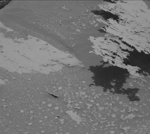 Sol 3992: Mast Camera (Mastcam)