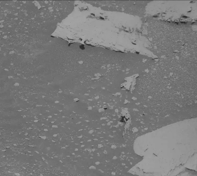 Sol 3992: Mast Camera (Mastcam)