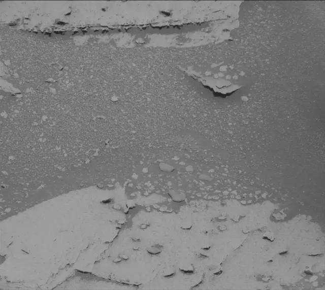 Sol 3992: Mast Camera (Mastcam)
