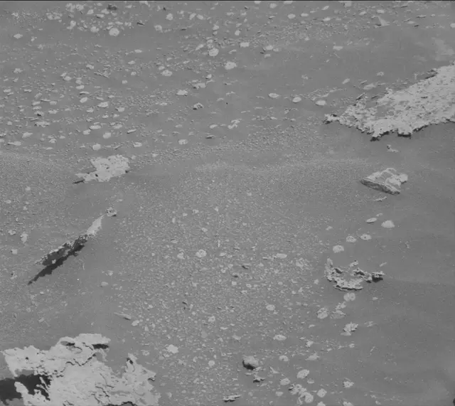 Sol 3996: Mast Camera (Mastcam)
