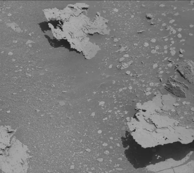 Sol 3996: Mast Camera (Mastcam)