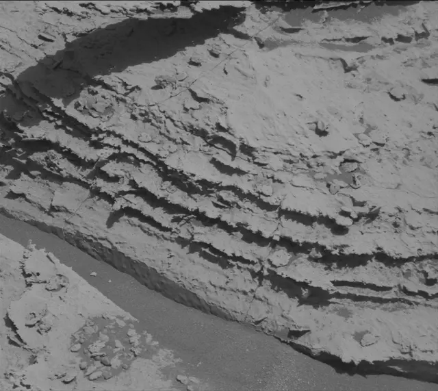 Sol 3996: Mast Camera (Mastcam)
