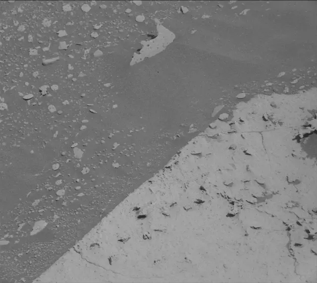 Sol 3996: Mast Camera (Mastcam)