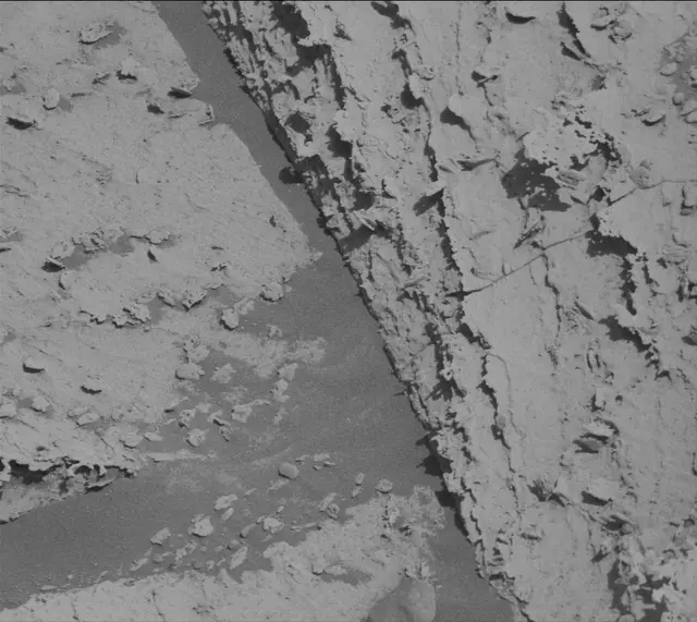 Sol 3996: Mast Camera (Mastcam)
