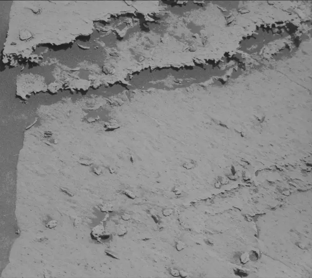 Sol 3996: Mast Camera (Mastcam)