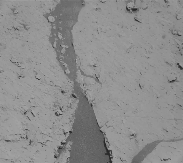 Sol 3996: Mast Camera (Mastcam)