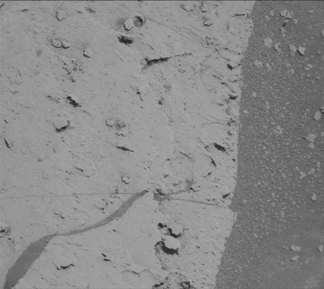 Sol 3996: Mast Camera (Mastcam)