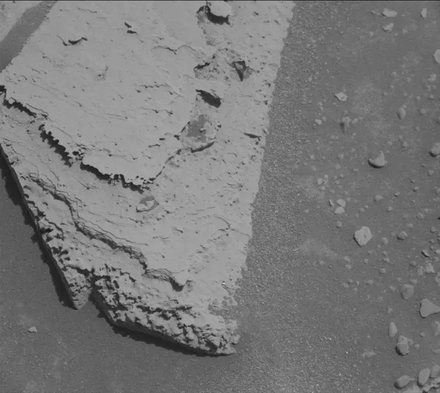 Sol 3996: Mast Camera (Mastcam)