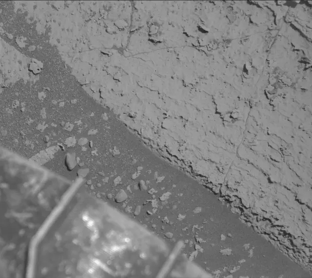 Sol 3996: Mast Camera (Mastcam)