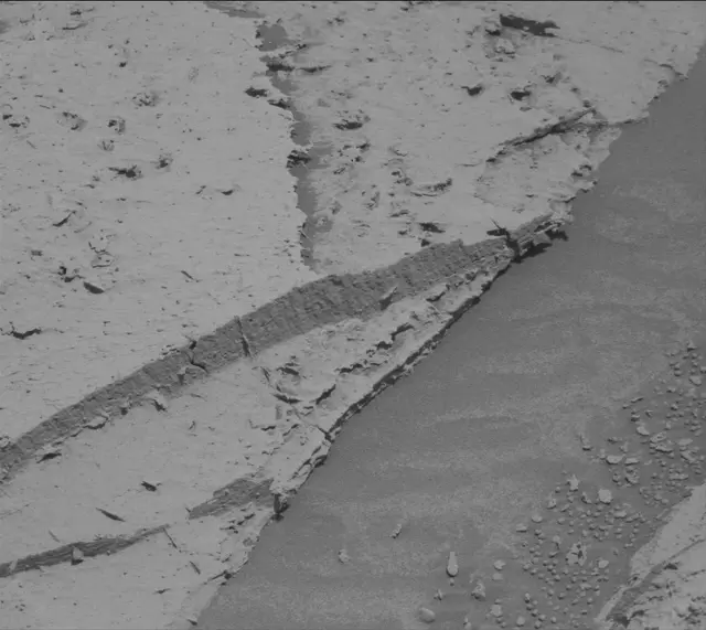 Sol 3997: Mast Camera (Mastcam)