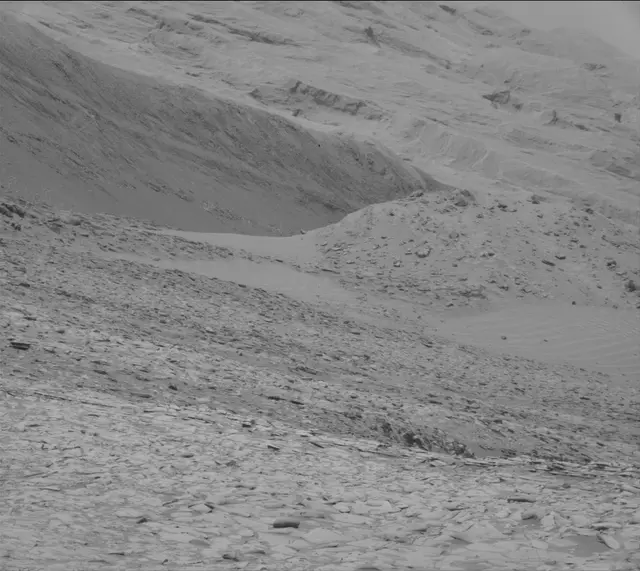 Sol 3999: Mast Camera (Mastcam)