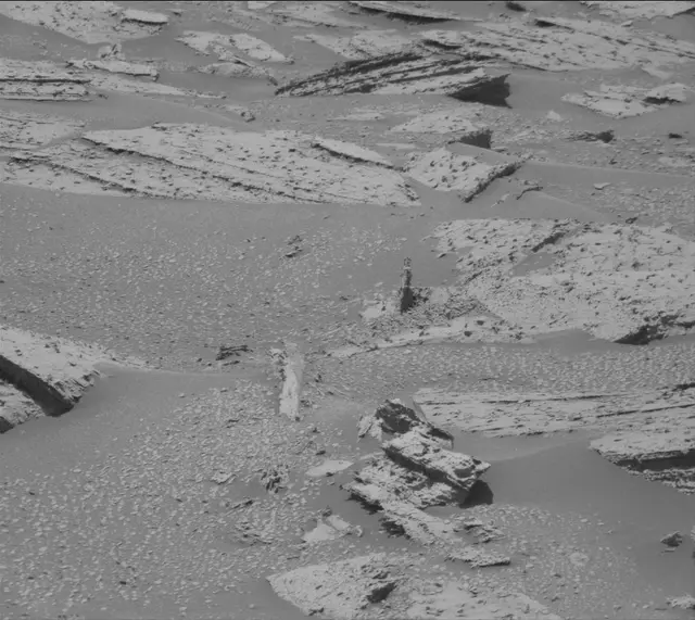 Sol 3999: Mast Camera (Mastcam)