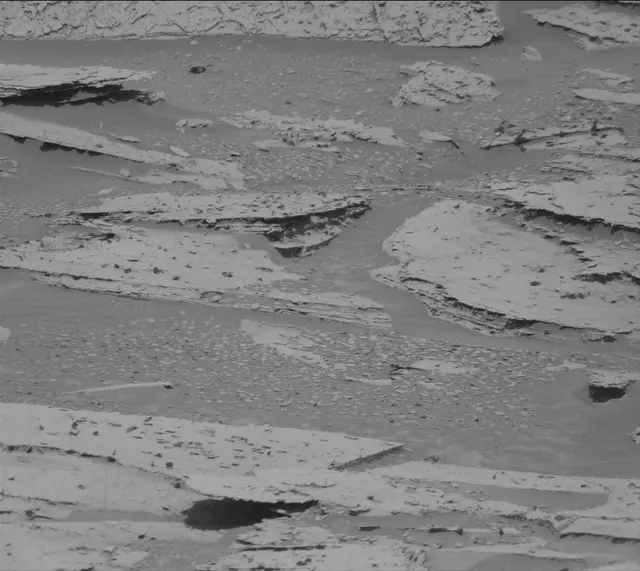 Sol 3999: Mast Camera (Mastcam)
