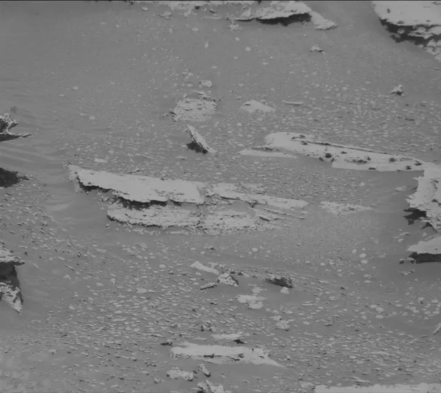 Sol 3999: Mast Camera (Mastcam)