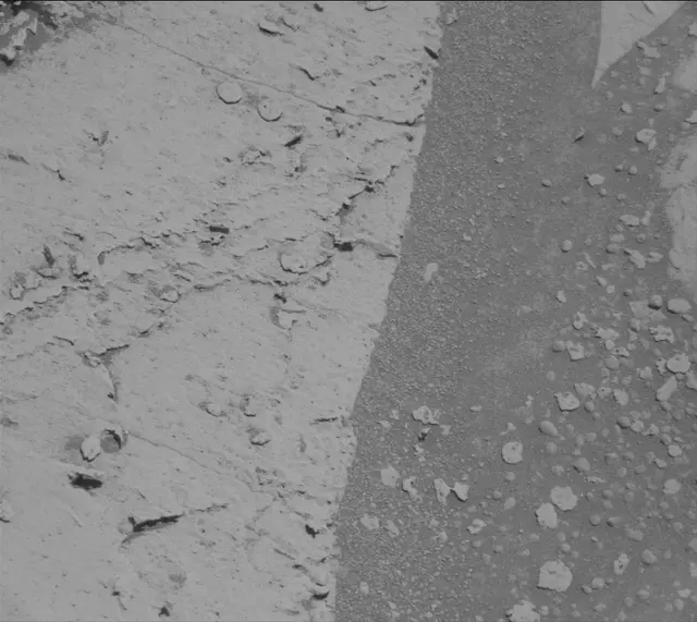 Sol 4000: Mast Camera (Mastcam)