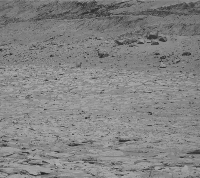 Sol 4001: Mast Camera (Mastcam)