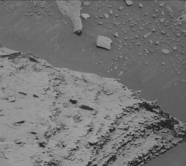 Sol 4001: Mast Camera (Mastcam)