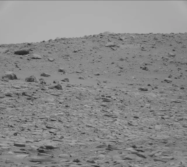 Sol 4023: Mast Camera (Mastcam)