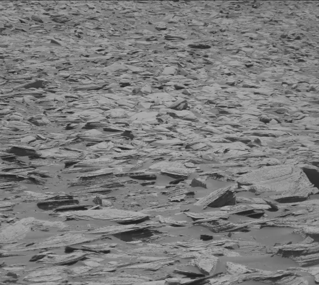 Sol 4023: Mast Camera (Mastcam)