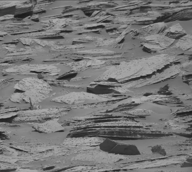 Sol 4023: Mast Camera (Mastcam)