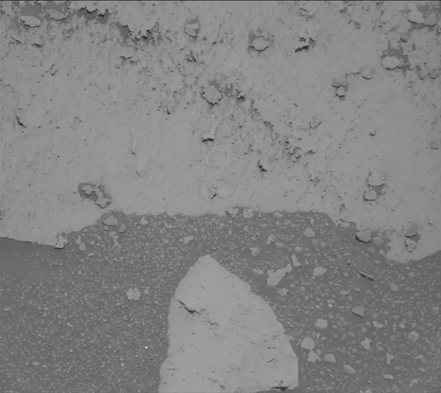 Sol 4023: Mast Camera (Mastcam)