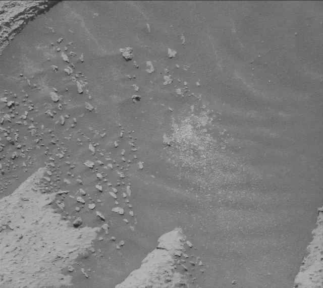 Sol 4024: Mast Camera (Mastcam)