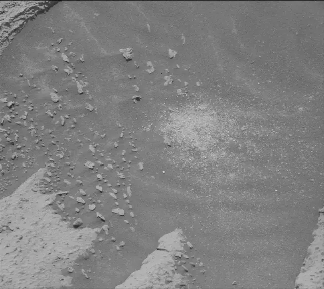 Sol 4024: Mast Camera (Mastcam)