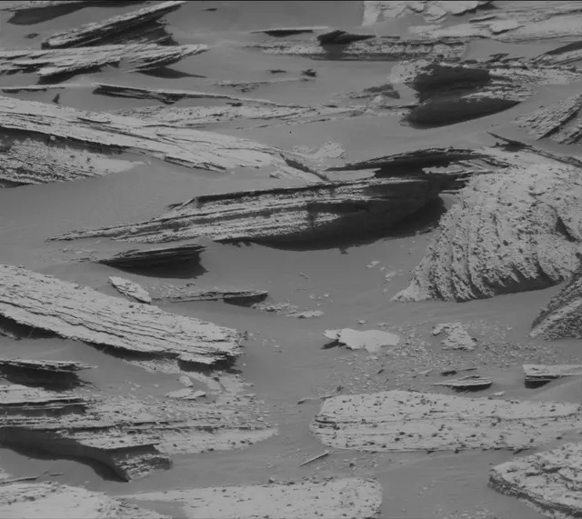 Sol 4028: Mast Camera (Mastcam)