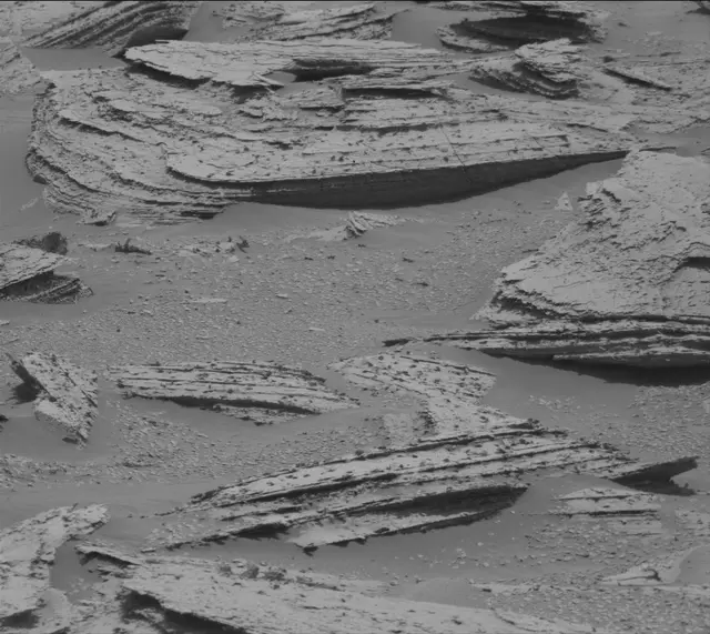 Sol 4028: Mast Camera (Mastcam)