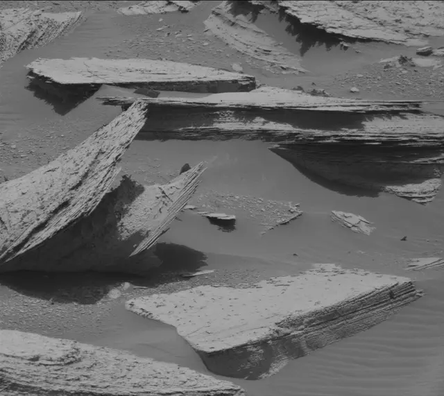 Sol 4028: Mast Camera (Mastcam)