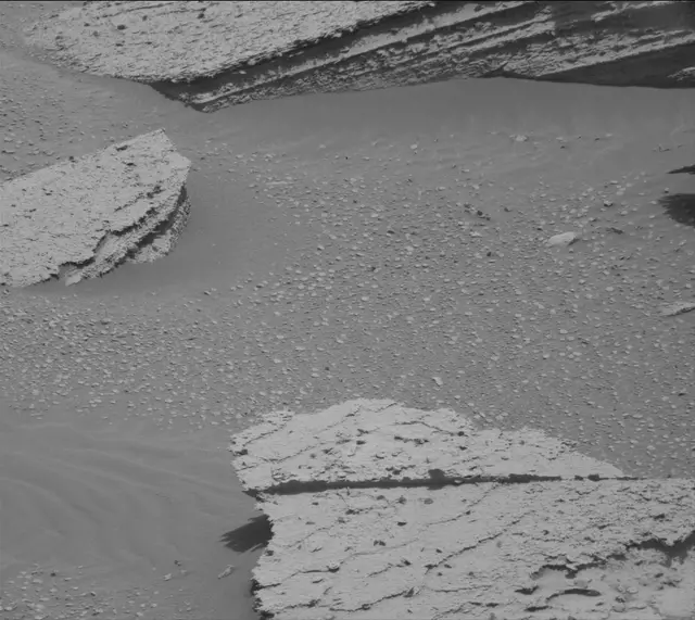 Sol 4028: Mast Camera (Mastcam)