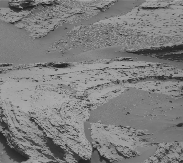Sol 4028: Mast Camera (Mastcam)