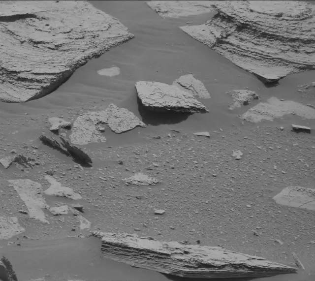 Sol 4028: Mast Camera (Mastcam)