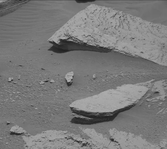 Sol 4028: Mast Camera (Mastcam)